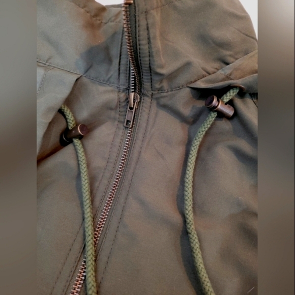 Love Culture Hooded Lightweight Jacket - Size S - Picture 6 of 12